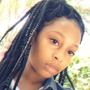 Meet your Posher, Raniyah